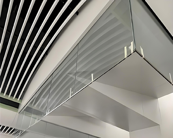 伊宁县玻璃伊宁县挡烟垂壁