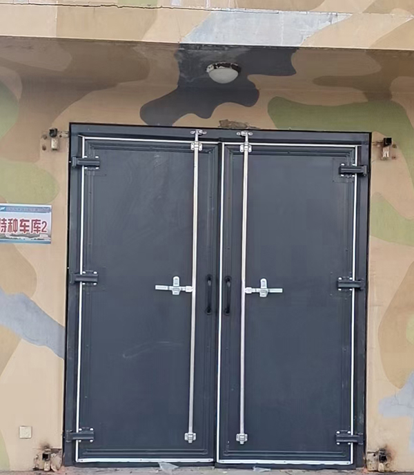 伊宁县工业平开门