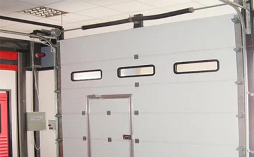 伊宁县工业提升门的安装方法