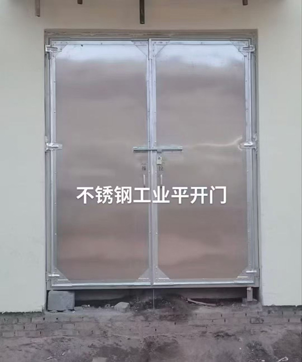 不锈钢伊宁县工业平开门在现代工业场景中的应用实践