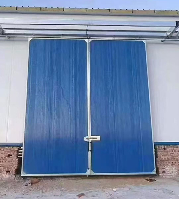 伊宁县工业门在大型仓储物流通道中的应用实例