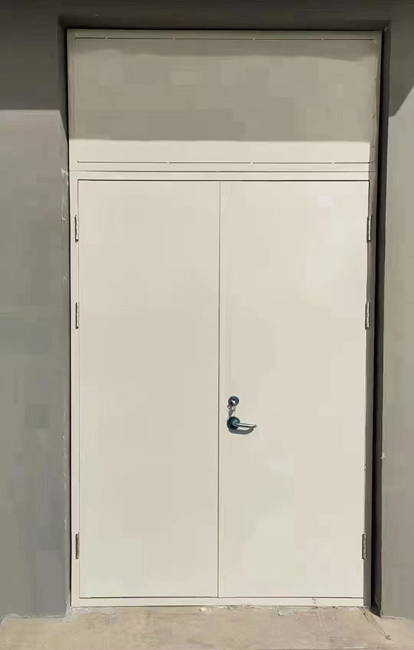 展览馆项目完成大跨度伊宁县防火门安装